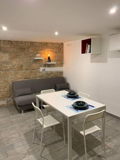 Locazione Santa Rita Apartment *